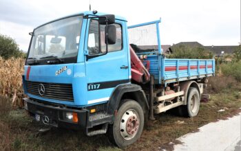 Camion mercedes 1117 – 1986 – baculabil 3 parti – macara 3,5 tone