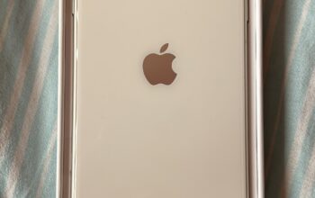 iPhone 11 64GB white