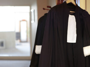 Avocat cu experienta civil/penal, consultatii, 0744271251