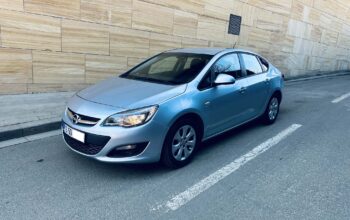 Opel Astra 2017 ~ 32000Km ~ 1.6Benzina ~ Clima Pilot